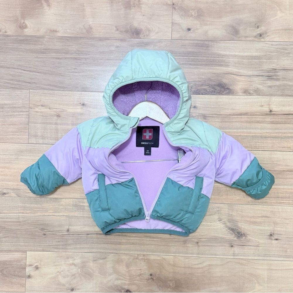 Swiss Tech toddler hooded puffer jacket Size 12M